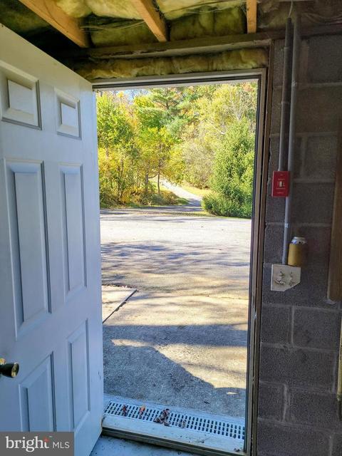19207 Falls Rd, Hampstead, MD 21074 photo 36