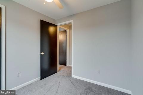 1 Van Ct, Baltimore, MD 21206 photo 23