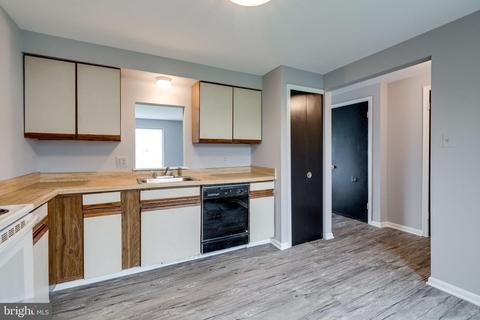 1 Van Ct, Baltimore, MD 21206 photo 27