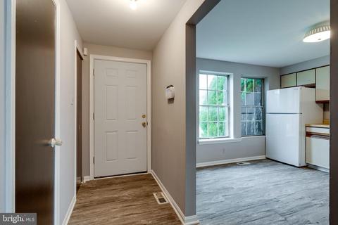 1 Van Ct, Baltimore, MD 21206 photo 19