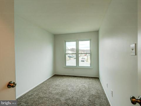7132 Cunning Cir, Middle River, MD 21220 photo 19