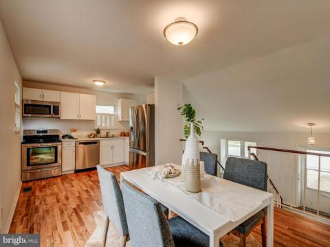7132 Cunning Cir, Middle River, MD 21220 photo 11