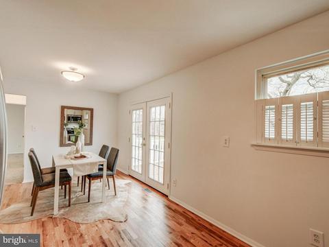 7132 Cunning Cir, Middle River, MD 21220 photo 14