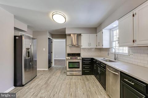 33 Constantine Dr, Phoenix, MD 21131 photo 1
