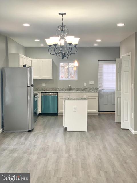 202 Hillendale Ave, Halethorpe, MD 21227 photo 3