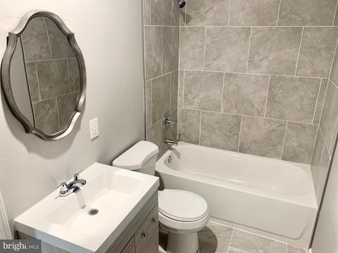 202 Hillendale Ave, Halethorpe, MD 21227 photo 30