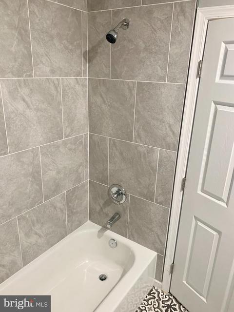 202 Hillendale Ave, Halethorpe, MD 21227 photo 24