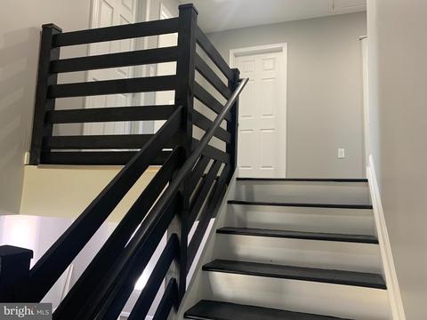 202 Hillendale Ave, Halethorpe, MD 21227 photo 8