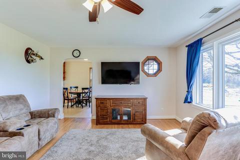 16221 Hanover Pike, Hampstead, MD 21074 photo 7