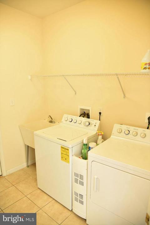 2744 Ridge Rd, Baltimore, MD 21244 photo 12