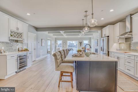 1216 Burke Rd, Middle River, MD 21220 photo 8