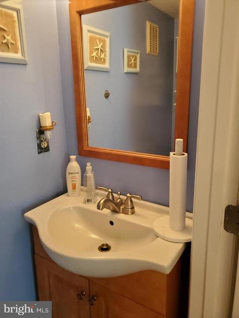 4549 Ambermill Rd, Nottingham, MD 21236 photo 20