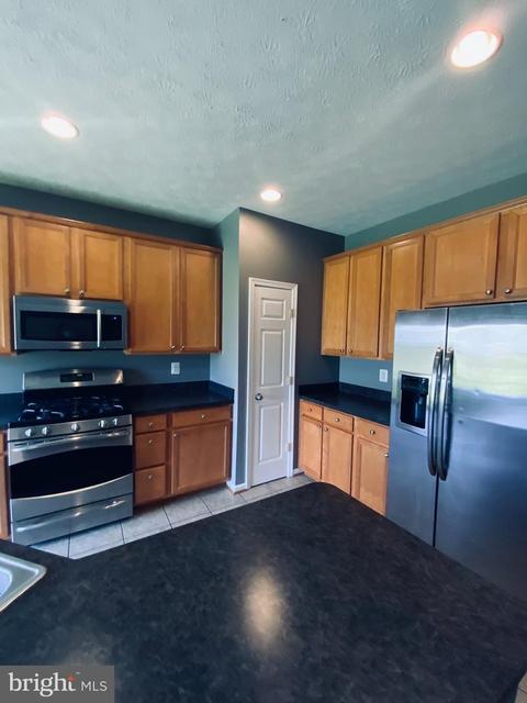 614 Tinker Rd, Middle River, MD 21220 photo 9