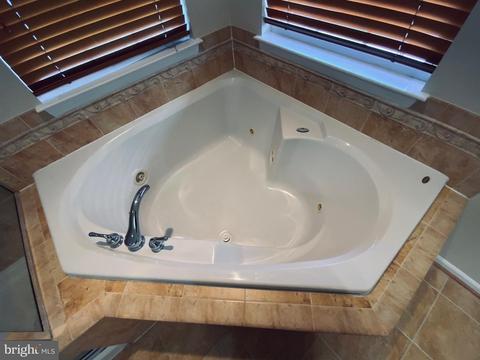 614 Tinker Rd, Middle River, MD 21220 photo 23