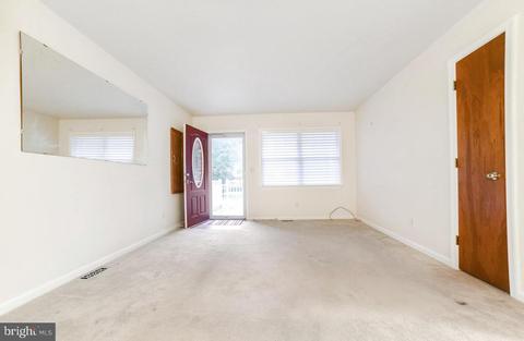 300 Custer Ct, Lusby, MD 20657 photo 3