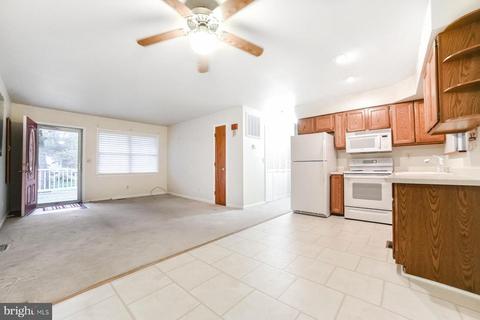 300 Custer Ct, Lusby, MD 20657 photo 4