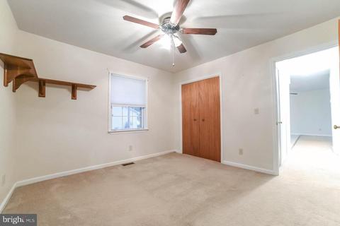 300 Custer Ct, Lusby, MD 20657 photo 11