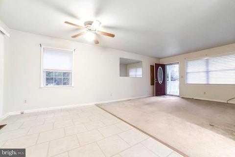 300 Custer Ct, Lusby, MD 20657 photo 7