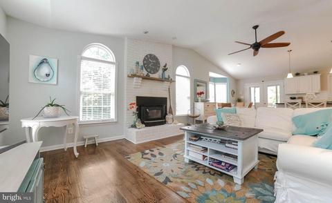 11131 Rawhide Rd, Lusby, MD 20657 photo 3