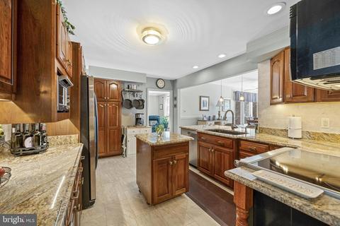 11605 Rivershore Dr, Dunkirk, MD 20754 photo 27