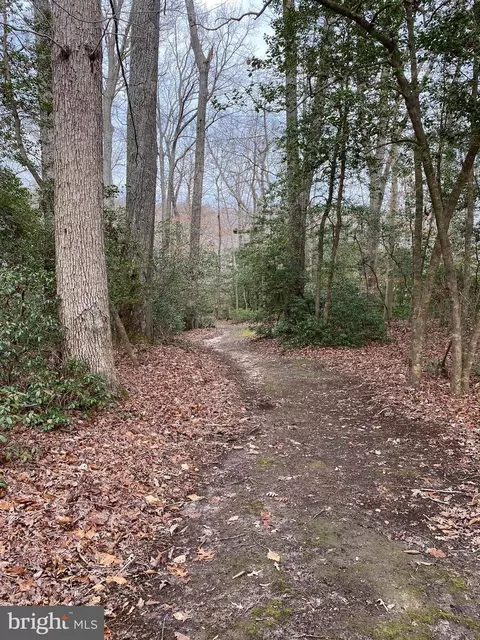 8140 Inner Pl, Lusby, MD 20657