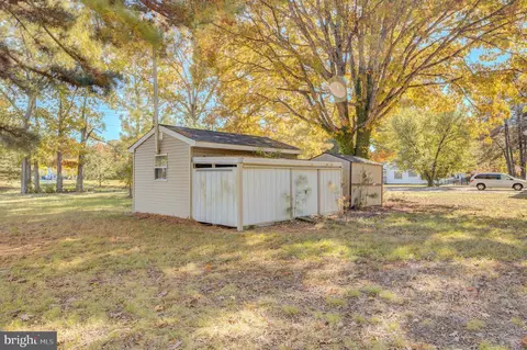 13615 Dowell Rd, Solomons, MD 20688 photo 6
