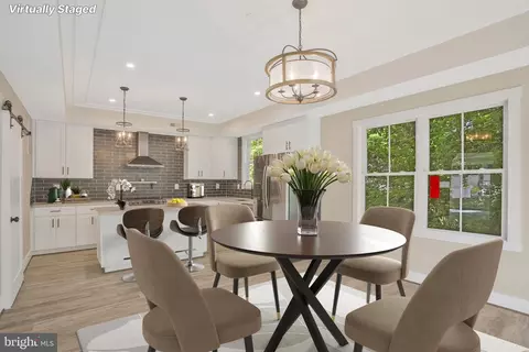 8203 Elm Ln, Chesapeake Beach, MD 20732