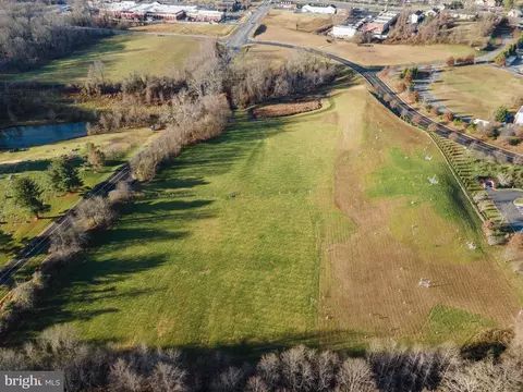 10350 Ward Rd, Dunkirk, MD 20754 photo 4