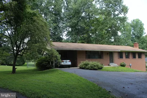 9807 Golden Russet Dr, Dunkirk, MD 20754