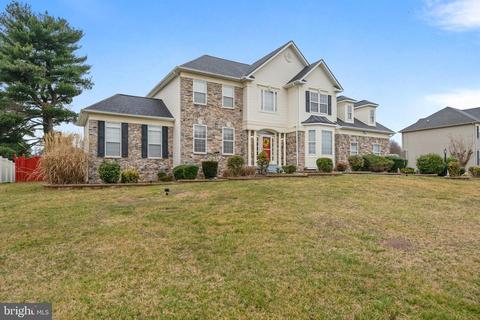 3348 Evans Rd, Huntingtown, MD 20639