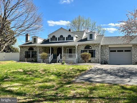 8675 Rue Ct, Owings, MD 20736