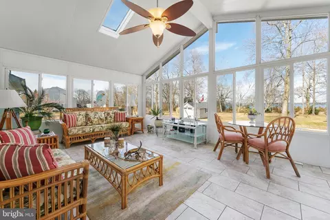 5941 Ketch Rd, Prince Frederick, MD 20678