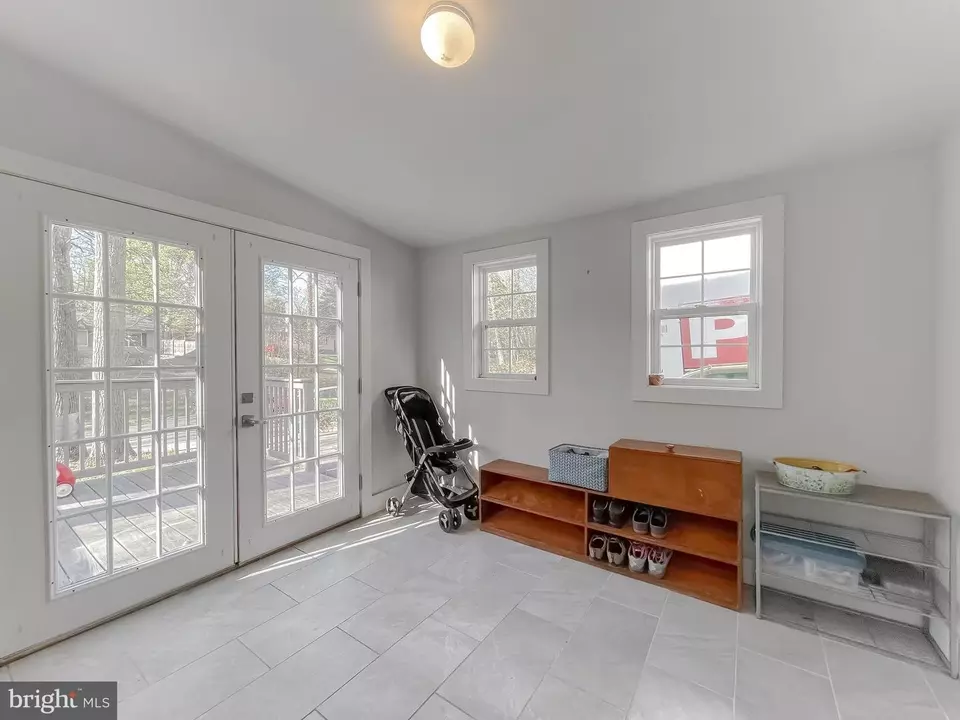  1220 Forest Rd, Saint Leonard, MD 20685 photo 4