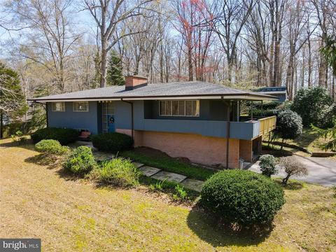 9457 Boyds Turn Rd, Owings, MD 20736