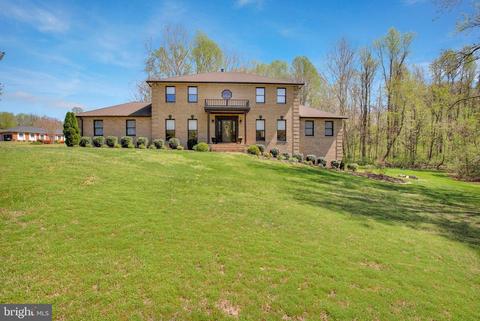 11821 Ramble Dr, Owings, MD 20736