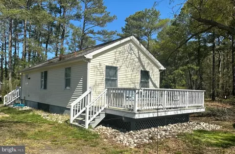 8841 Broomes Island Rd, Port Republic, MD 20676
