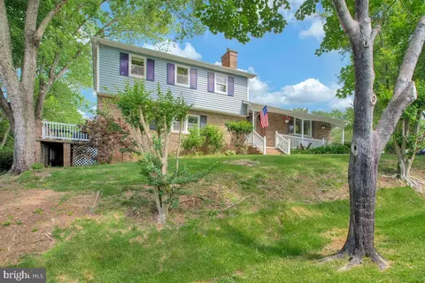 130 Calvert Towne Way, Prince Frederick, MD 20678