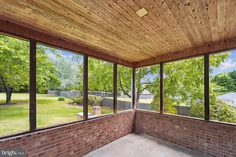 11814 Rivershore Dr, Dunkirk, MD 20754 photo 6