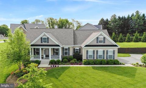 1760 Perspective Pl, Owings, MD 20736