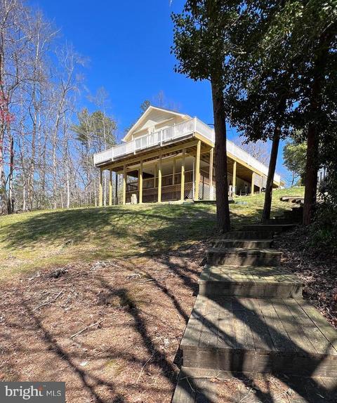 239 Frontier Trl, Lusby, MD 20657