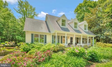 4450 Bristol Dr, Chesapeake Beach, MD 20732