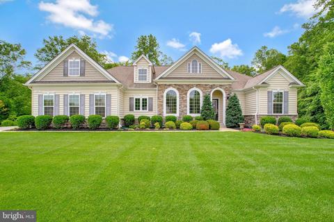 3821 Defense Ln, Huntingtown, MD 20639