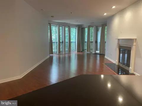 1122 Back Creek Loop #1122, Solomons, MD 20688 photo 10