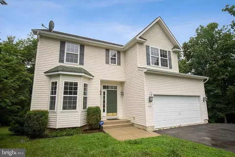 3265 Mills Pond Dr, Port Republic, MD 20676