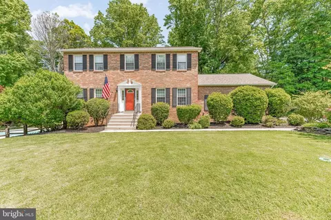 6561 Academy Dr, Owings, MD 20736