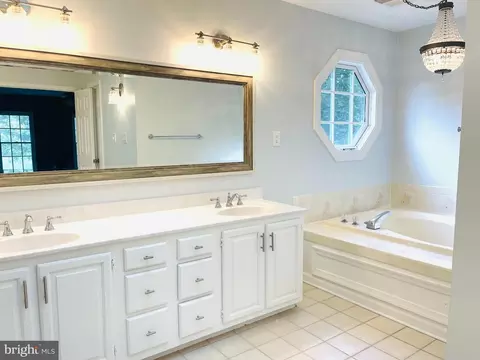 2835 Dunleigh Dr, Dunkirk, MD 20754 photo 28