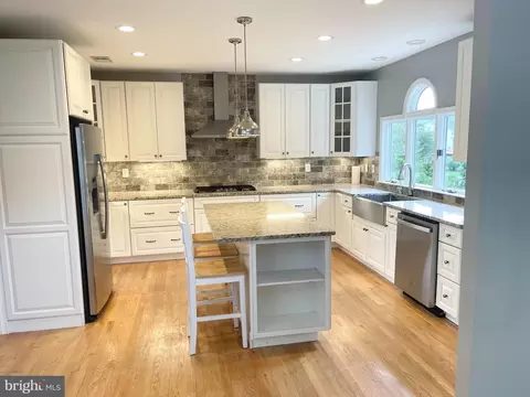 2835 Dunleigh Dr, Dunkirk, MD 20754 photo 8