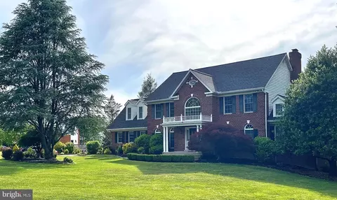 2835 Dunleigh Dr, Dunkirk, MD 20754 photo 3