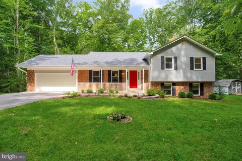 3527 Smithville Dr, Dunkirk, MD 20754