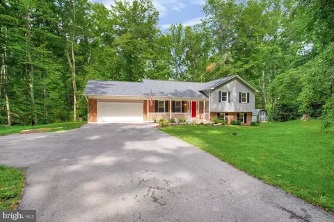 3527 Smithville Dr, Dunkirk, MD 20754 photo 3